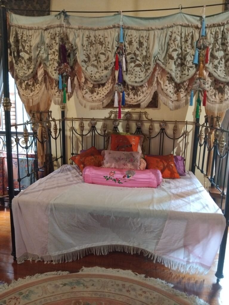 Traditional Bed With Authenitic Soft Furnishings